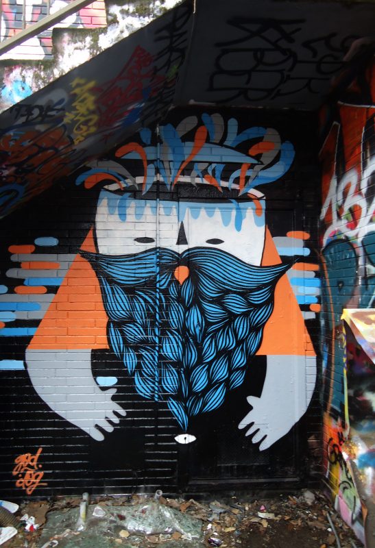 Article : On est chez nous : la France tous sujets confondus